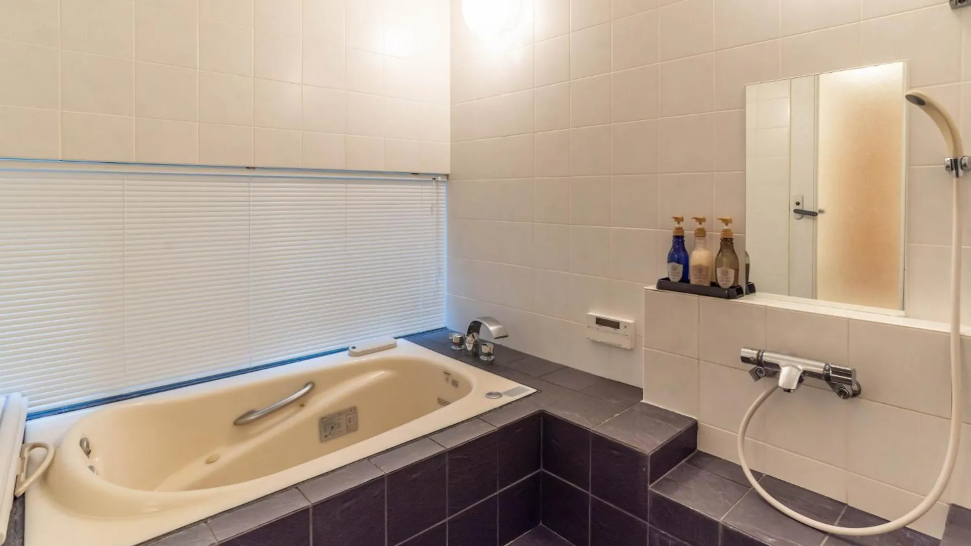 Apartment Bijou Suites Ai Premium - Vacation Stay 04304V Osaka